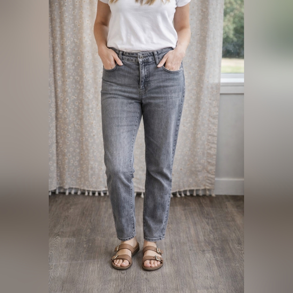 Judy Blue Women's Gray Boyfriend Jeans 7/28